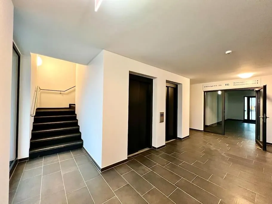 Carefree Mikroapartment Inkl. Balkon + Tiefgarage اوغسبورغ 0*,  ألمانيا