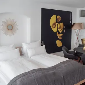 Hotel Ana Living Center By Arthotel Ana - Self-service-hotel, Augsburg